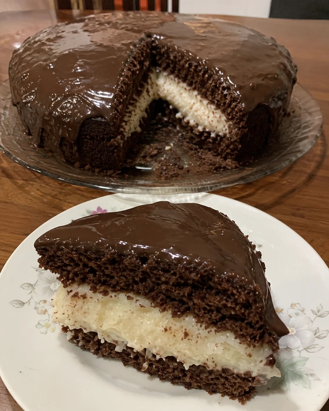 Bolo prestígio com coco